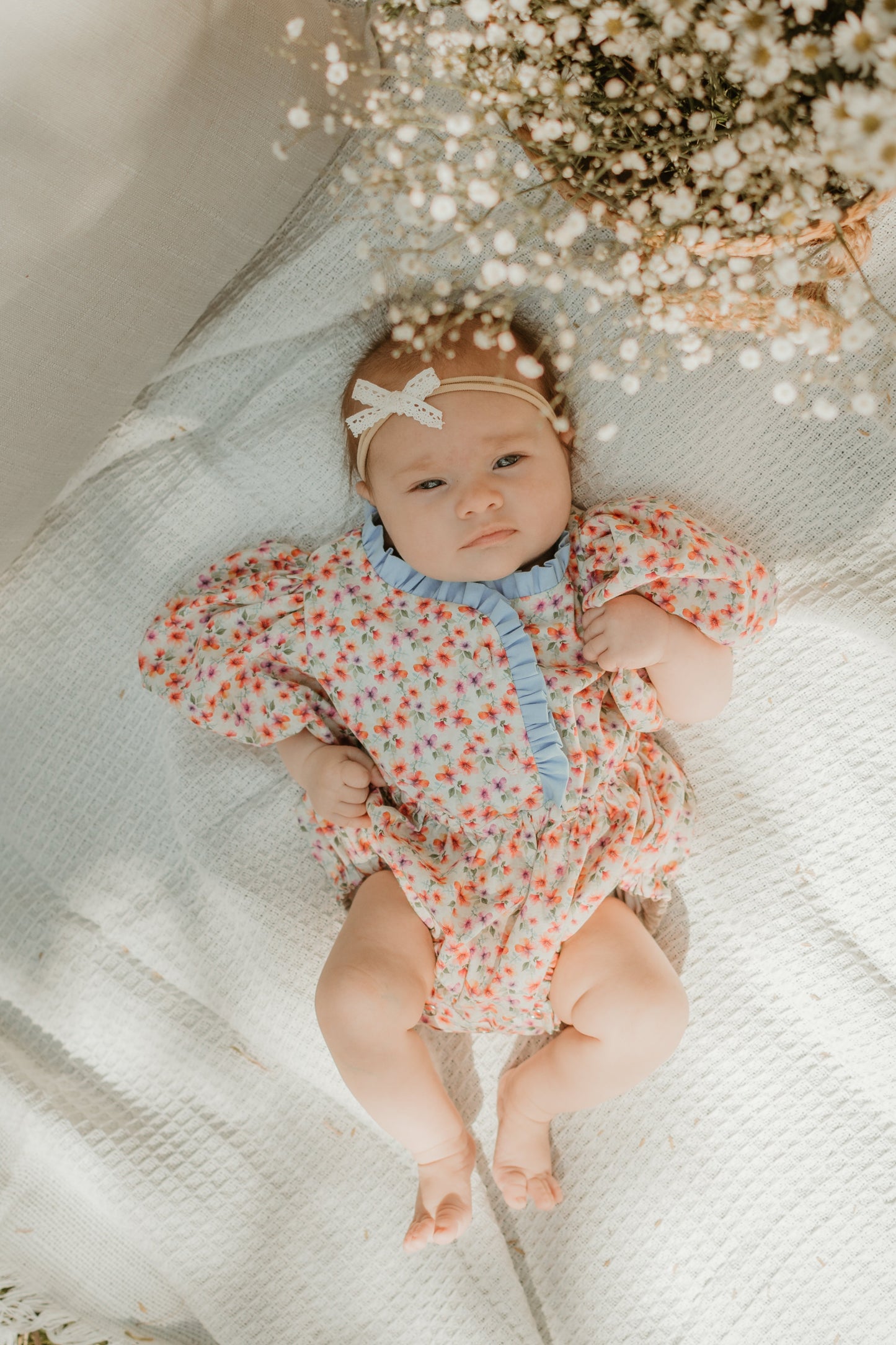 Tiny Lace Bow
